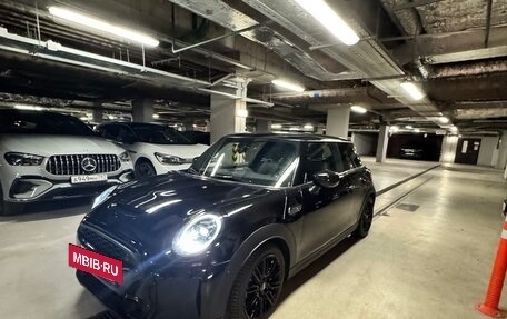MINI Hatch, 2021 год, 3 600 000 рублей, 5 фотография