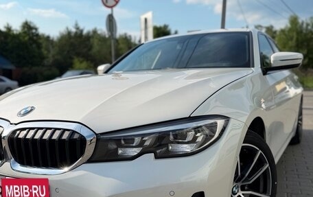 BMW 3 серия, 2020 год, 3 340 000 рублей, 10 фотография
