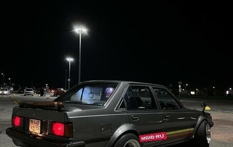 Toyota Carina, 1983 год, 800 000 рублей, 4 фотография