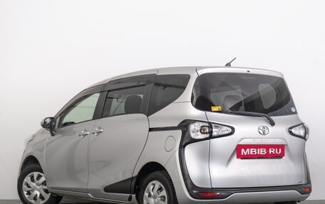 Toyota Sienta II, 2016 год, 1 389 000 рублей, 6 фотография