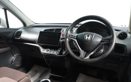 Honda Stream II, 2006 год, 759 000 рублей, 10 фотография