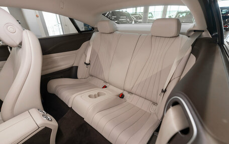 Mercedes-Benz E-Класс, 2019 год, 4 790 000 рублей, 12 фотография