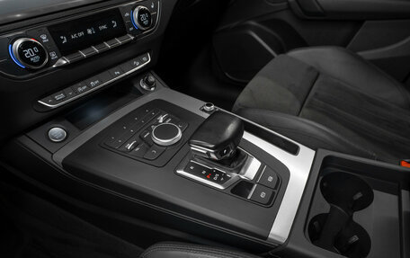 Audi Q5, 2017 год, 2 870 000 рублей, 15 фотография