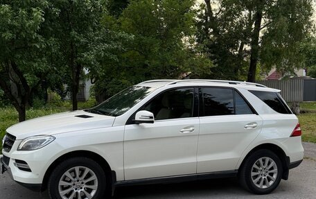 Mercedes-Benz M-Класс, 2012 год, 2 200 000 рублей, 4 фотография