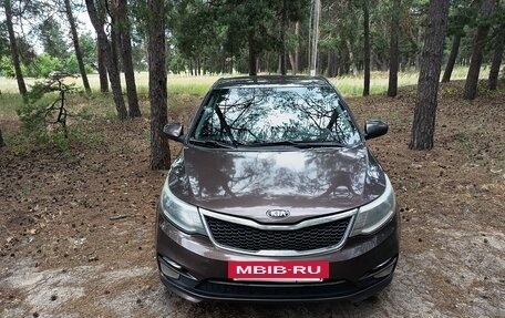 KIA Rio III рестайлинг, 2016 год, 775 000 рублей, 4 фотография