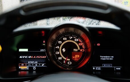 Ferrari GTC4Lusso, 2017 год, 37 000 000 рублей, 25 фотография