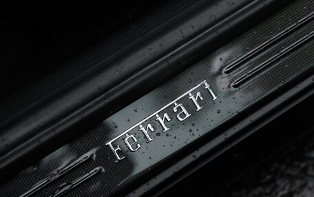 Ferrari GTC4Lusso, 2017 год, 37 000 000 рублей, 27 фотография