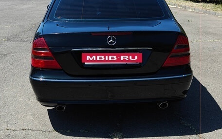 Mercedes-Benz E-Класс, 2002 год, 670 000 рублей, 4 фотография