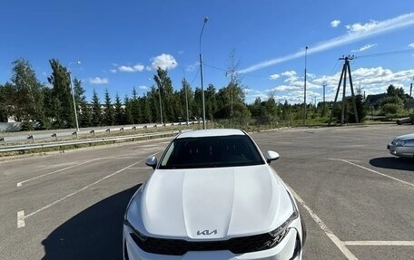 KIA K5, 2022 год, 2 850 000 рублей, 2 фотография
