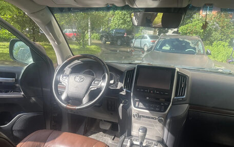 Toyota Land Cruiser 200, 2016 год, 5 500 000 рублей, 9 фотография