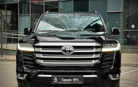 Toyota Land Cruiser, 2024 год, 11 975 000 рублей, 2 фотография