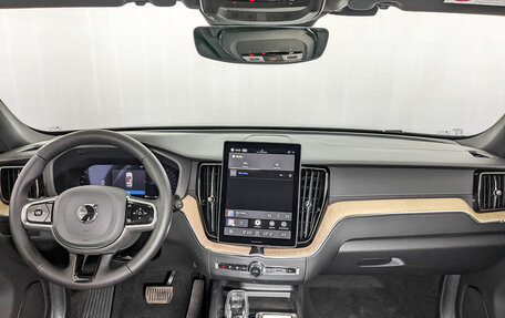 Volvo XC60 II, 2025 год, 6 700 000 рублей, 10 фотография