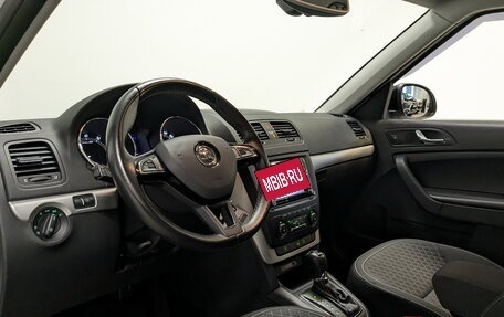 Skoda Yeti I рестайлинг, 2016 год, 1 695 000 рублей, 16 фотография