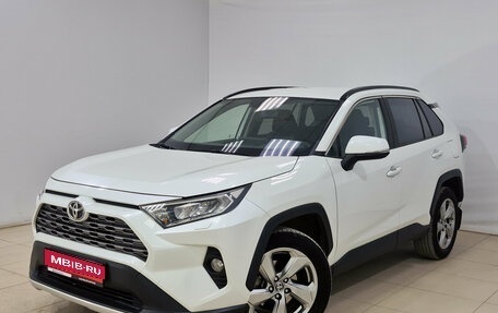 Toyota RAV4, 2019 год, 2 950 000 рублей, 1 фотография