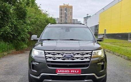 Ford Explorer VI, 2018 год, 2 490 000 рублей, 1 фотография