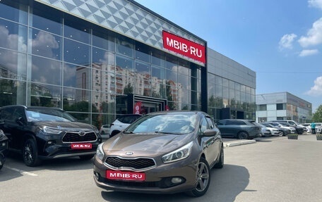 KIA cee'd III, 2013 год, 897 960 рублей, 1 фотография