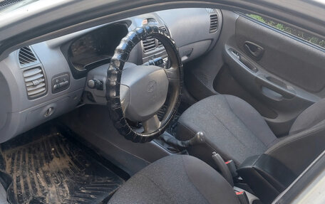 Hyundai Accent II, 2005 год, 350 000 рублей, 9 фотография