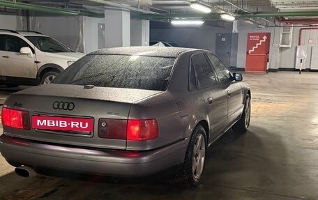 Audi A8, 1999 год, 580 000 рублей, 6 фотография
