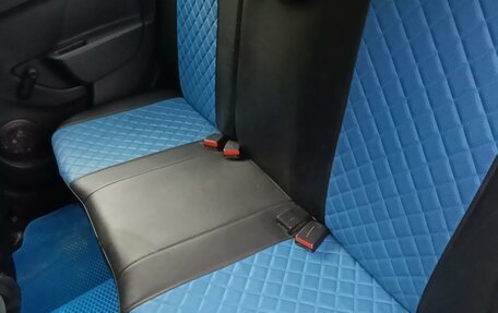 Renault Logan II, 2017 год, 900 000 рублей, 8 фотография