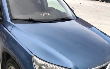 Volkswagen Tiguan I, 2011 год, 650 000 рублей, 3 фотография