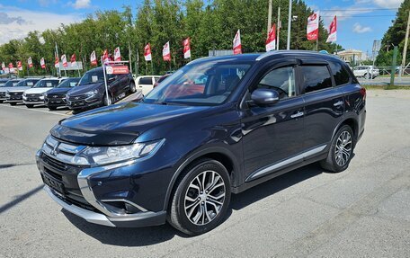 Mitsubishi Outlander III рестайлинг 3, 2018 год, 1 844 995 рублей, 3 фотография