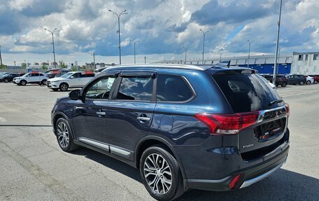 Mitsubishi Outlander III рестайлинг 3, 2018 год, 1 844 995 рублей, 5 фотография