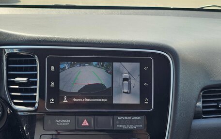 Mitsubishi Outlander III рестайлинг 3, 2018 год, 1 844 995 рублей, 18 фотография