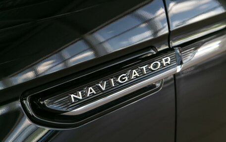 Lincoln Navigator, 2022 год, 10 490 000 рублей, 11 фотография