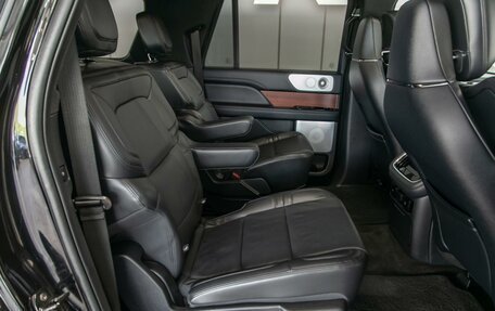 Lincoln Navigator, 2022 год, 10 490 000 рублей, 19 фотография