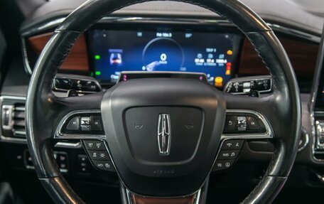 Lincoln Navigator, 2022 год, 10 490 000 рублей, 21 фотография
