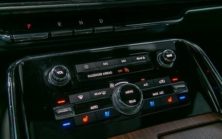 Lincoln Navigator, 2022 год, 10 490 000 рублей, 28 фотография
