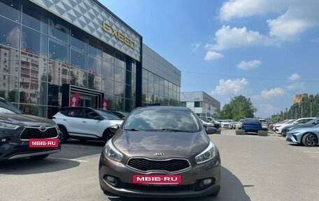 KIA cee'd III, 2013 год, 897 960 рублей, 2 фотография