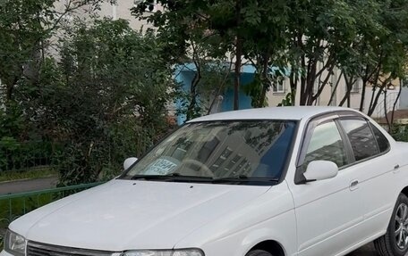 Nissan Sunny B15, 2003 год, 420 000 рублей, 1 фотография