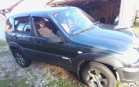 Chevrolet Niva I рестайлинг, 2011 год, 360 000 рублей, 3 фотография