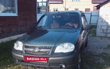Chevrolet Niva I рестайлинг, 2011 год, 360 000 рублей, 7 фотография