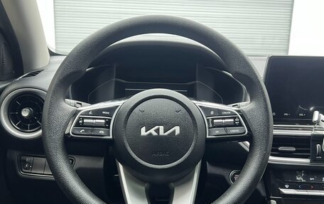 KIA K3, 2022 год, 1 770 000 рублей, 9 фотография