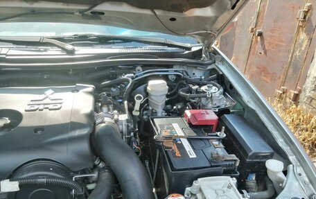 Mitsubishi Pajero Sport II рестайлинг, 2011 год, 1 000 000 рублей, 16 фотография