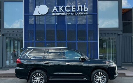Lexus LX III, 2017 год, 6 899 000 рублей, 4 фотография