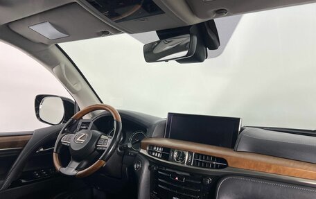 Lexus LX III, 2017 год, 6 899 000 рублей, 13 фотография