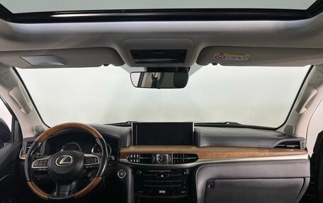 Lexus LX III, 2017 год, 6 899 000 рублей, 14 фотография