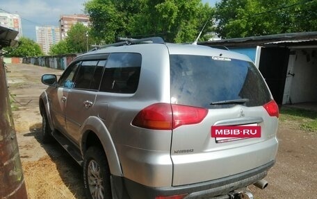 Mitsubishi Pajero Sport II рестайлинг, 2011 год, 1 000 000 рублей, 23 фотография