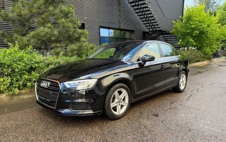 Audi A3, 2018 год, 2 350 000 рублей, 1 фотография