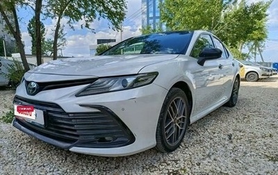 Toyota Camry, 2022 год, 3 190 000 рублей, 1 фотография