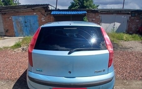 Fiat Punto III Punto Evo рестайлинг, 2001 год, 360 000 рублей, 2 фотография