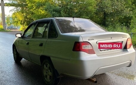 Daewoo Nexia I рестайлинг, 2012 год, 110 000 рублей, 5 фотография