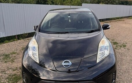 Nissan Leaf I, 2014 год, 820 000 рублей, 2 фотография