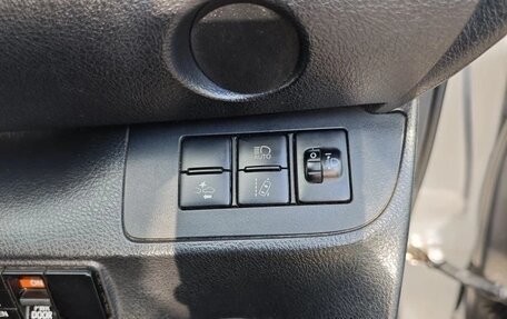 Toyota Sienta II, 2018 год, 1 310 000 рублей, 7 фотография