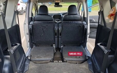 Toyota Sienta II, 2018 год, 1 310 000 рублей, 19 фотография