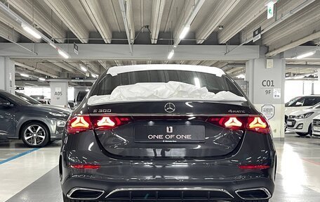 Mercedes-Benz E-Класс, 2026 год, 7 990 000 рублей, 4 фотография