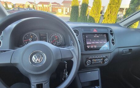 Volkswagen Golf Plus II, 2011 год, 950 000 рублей, 10 фотография